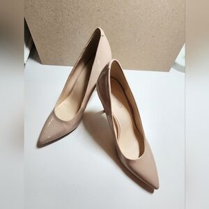 Nine West patent leather nudes color high heels